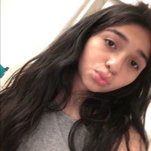 Meet your Posher, Jacqueline